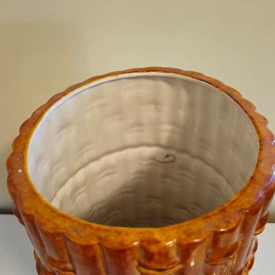 LOT 113K: April Showers Bring May Flowers and an Umbrella & Ceramic Holder