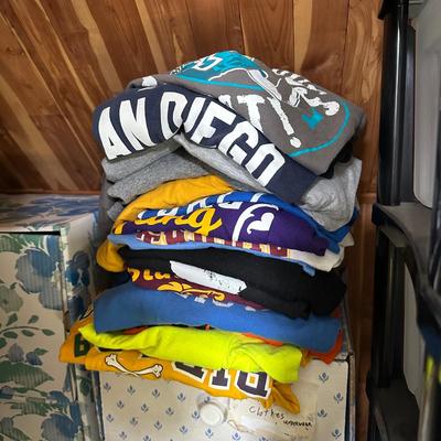LOT 121Y: Closet Clean Out! All Contents!