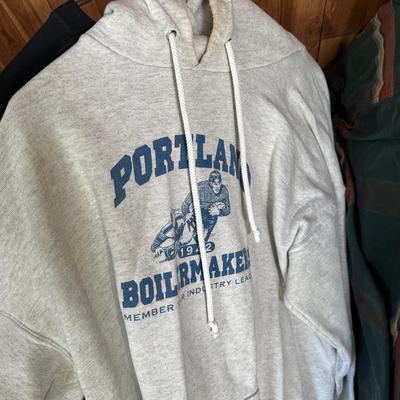 LOT 121Y: Closet Clean Out! All Contents!