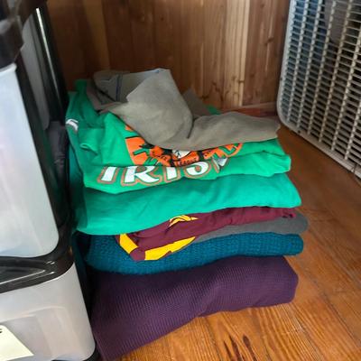 LOT 121Y: Closet Clean Out! All Contents!