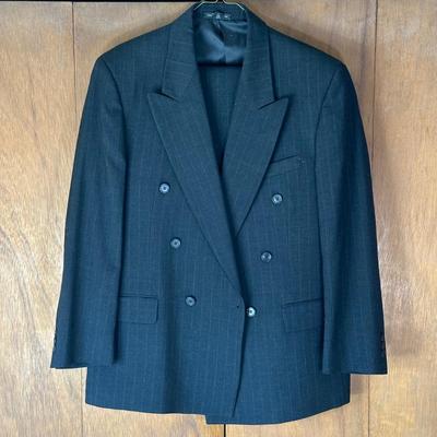 LOT 122Y: Vintage 100% Wool Tweed Coat & Blazers