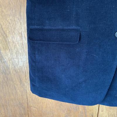 LOT 122Y: Vintage 100% Wool Tweed Coat & Blazers