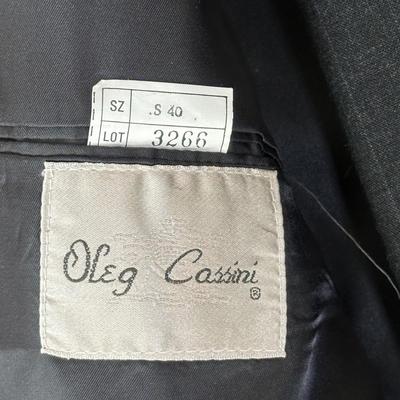 LOT 122Y: Vintage 100% Wool Tweed Coat & Blazers