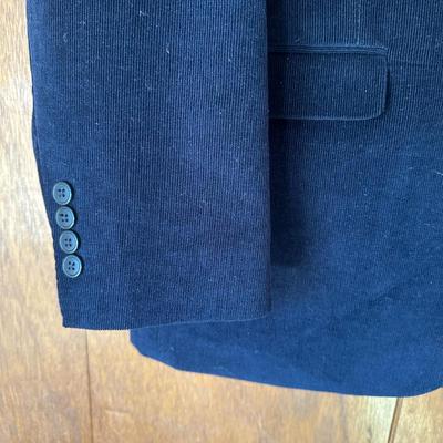 LOT 122Y: Vintage 100% Wool Tweed Coat & Blazers