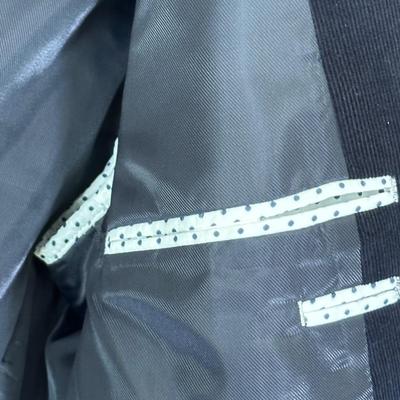 LOT 122Y: Vintage 100% Wool Tweed Coat & Blazers