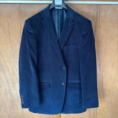 LOT 122Y: Vintage 100% Wool Tweed Coat & Blazers