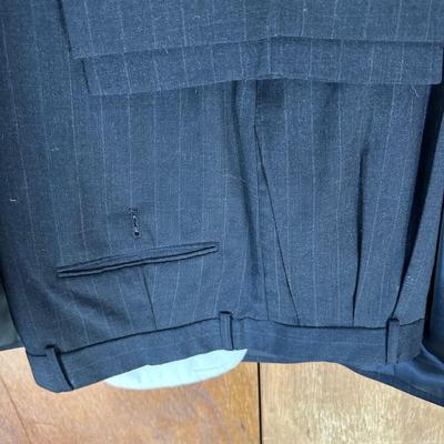 LOT 122Y: Vintage 100% Wool Tweed Coat & Blazers