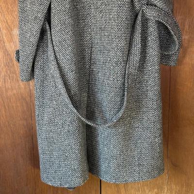 LOT 122Y: Vintage 100% Wool Tweed Coat & Blazers