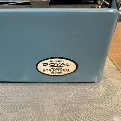 LOT 124Y: Vintage Royal Parade Blue Portable Typewriter