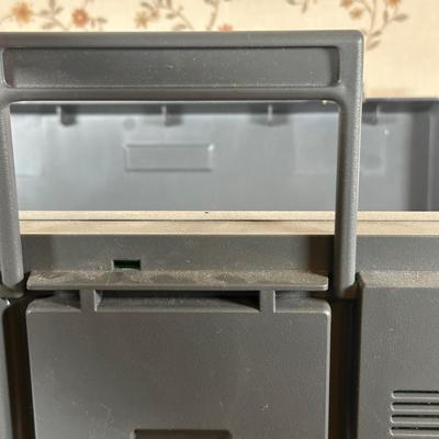 LOT 125Y: Smith Corona Deville 80 Typewriter