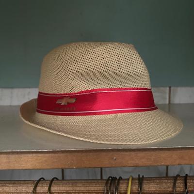 LOT 126L: Closet Clean Out! All Contents Included!