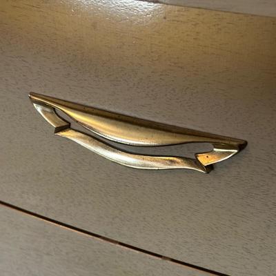 LOT 128Z: J.B. Van Sciver Co Dresser