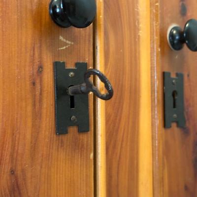 LOT 130Z: Cedar Master Closet w/ Key