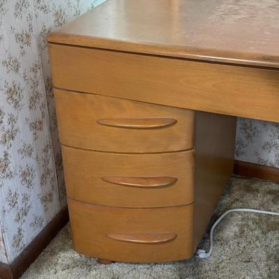 LOT 131Z: J.B. Van Sciver Co Mid Century Modern Desk w/ Chair