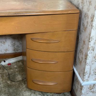 LOT 131Z: J.B. Van Sciver Co Mid Century Modern Desk w/ Chair