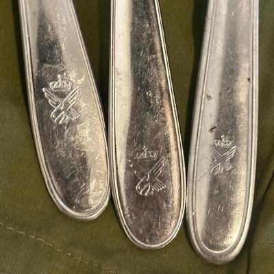 LOT:m 132L: Vintage Military Gear Collection (Possibly Norwegian Military)