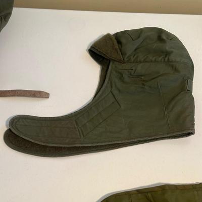 LOT:m 132L: Vintage Military Gear Collection (Possibly Norwegian Military)