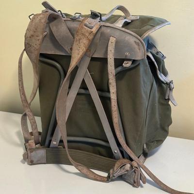 LOT:m 132L: Vintage Military Gear Collection (Possibly Norwegian Military)