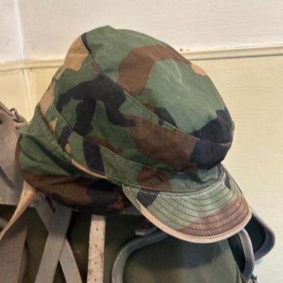 LOT:m 132L: Vintage Military Gear Collection (Possibly Norwegian Military)