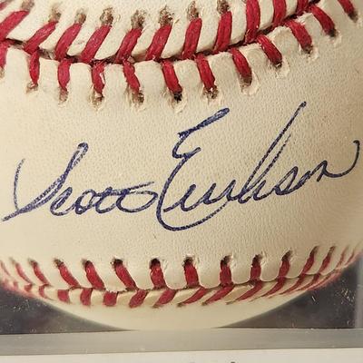 Scott Erickson Signed Autographed Baseball In Collectors Case
