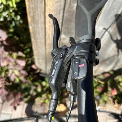 MEN'S TREK ALLANT 7.4 MOUNTAIN BIKE
