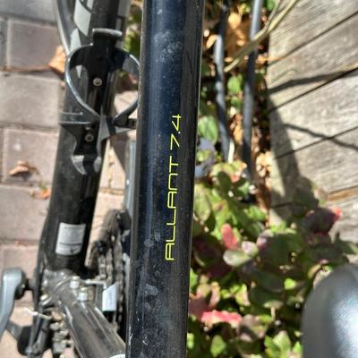 MEN'S TREK ALLANT 7.4 MOUNTAIN BIKE
