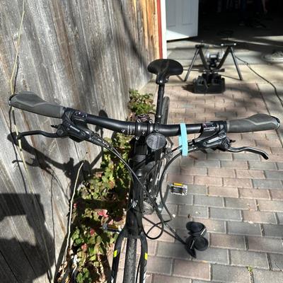 MEN'S TREK ALLANT 7.4 MOUNTAIN BIKE