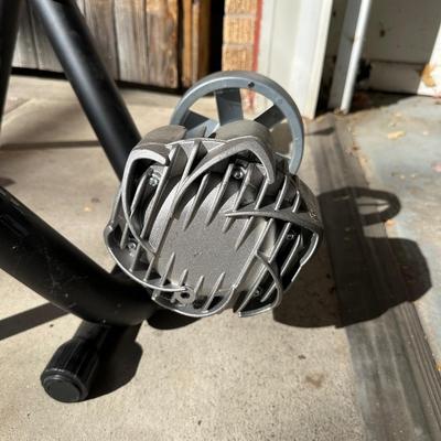 SARIS M2 INDOOR BICYCLE TRAINER
