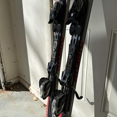 ATOMIC T30 SERIES DOWNHILL SKIS