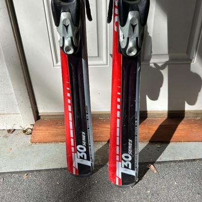 ATOMIC T30 SERIES DOWNHILL SKIS