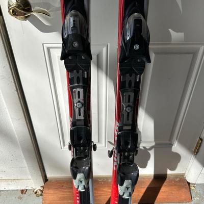 ATOMIC T30 SERIES DOWNHILL SKIS