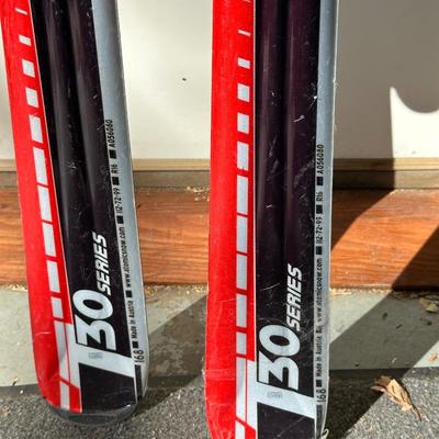 ATOMIC T30 SERIES DOWNHILL SKIS
