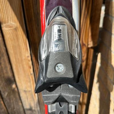ATOMIC T30 SERIES DOWNHILL SKIS