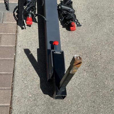 YAKIMA RIDGEBACK BIKE RACK
