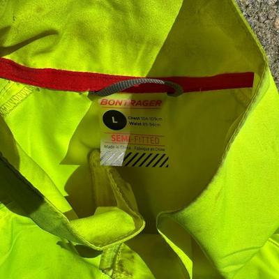 NEW BONTRAGER TIRE PUMP, 2 HELMETS, FLUORESCENT SAFETY VEST AND MORE