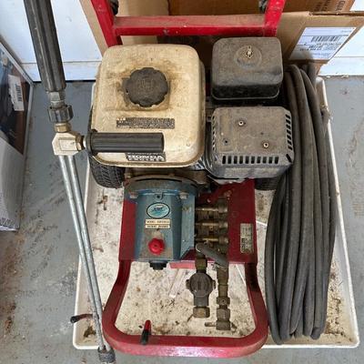 EX-CELL 2000 PSI PRESSURE WASHER WITH A HONDA ENGINE