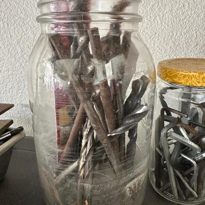 HAND TOOLS, C-CLAMPS & DRILL BITS