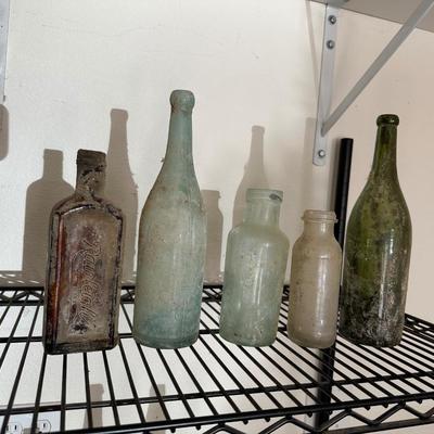VINTAGE & ANTIQUE GLASS BOTTLES