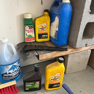 AUTOMOTIVE ITEMS