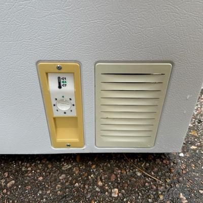 SMALLER ESTATE CHEST FREEZER