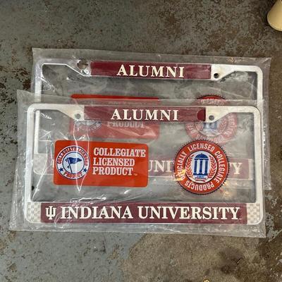 INDIANA HOOSIERS LAWN CHAIR, BEAN BAG CHAIR AND LICENSE PLATE FRAMES