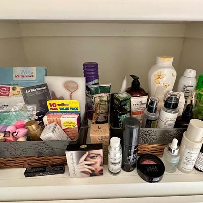 Master Bath - Personal Care Shelf Lot #3