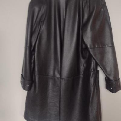 Jones Furs Ladies Leather Coat- Size Small- Approx 35" Long