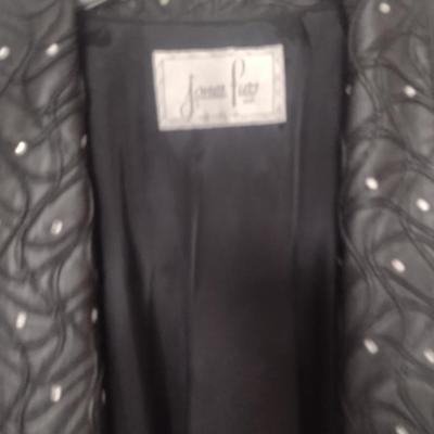 Jones Furs Ladies Leather Coat- Size Small- Approx 35" Long