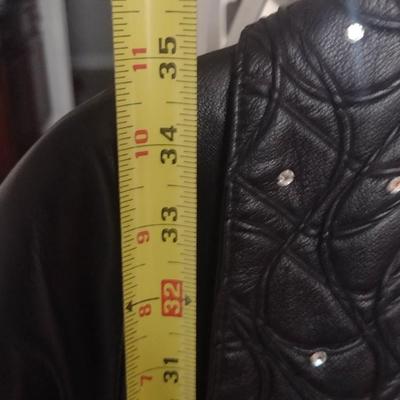 Jones Furs Ladies Leather Coat- Size Small- Approx 35" Long