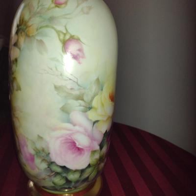 Hand Painted Floral Rose Design Ceramic Lamp with Shade- Approx 27 1/4" Tall