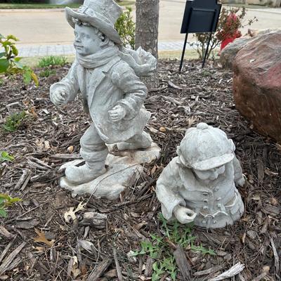 Outdoor - Front Porch - Children Playing statue