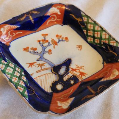 Japanese Imari Plates (BD-EL)