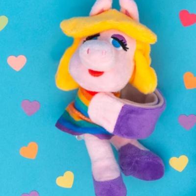 Disney Pride Collection Cutie Cuff Snap Bracelet with Plush Figure Miss Piggy Pride Rainbow