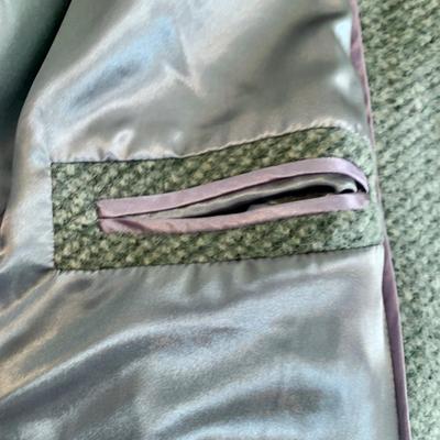 LOT 2 Z: 2 Calvin Klein Cinch Coats